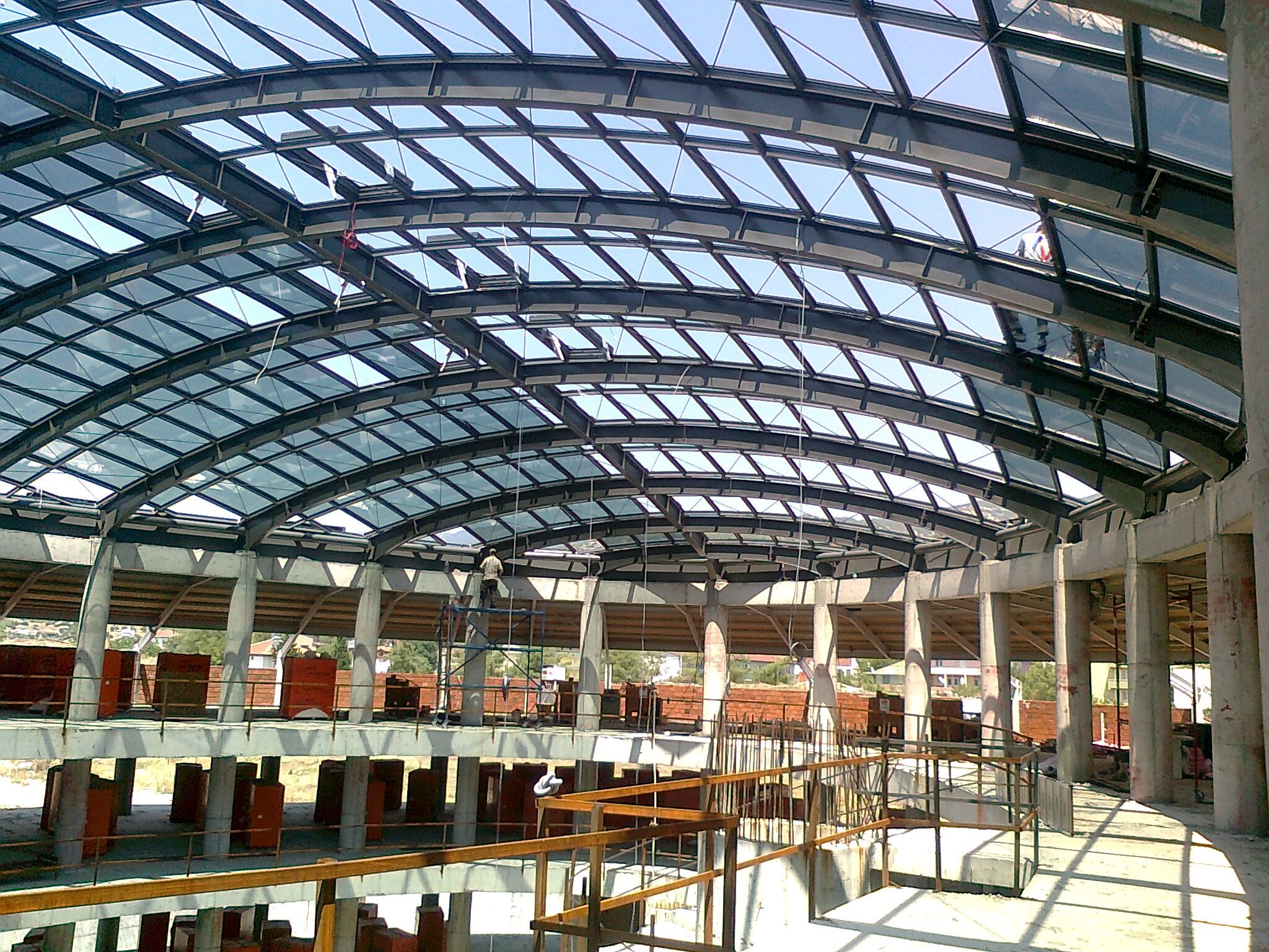 konstrüksiyon çatı calışması